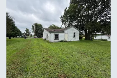 105 W Lincoln Avenue, Arlington, IL 61312 - Photo 23