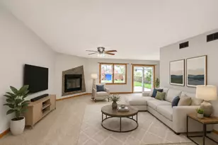 506 Old Country Way, Wauconda, IL 60084 - Photo 3