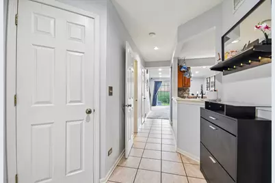 418 Lakeview Circle, Bolingbrook, IL 60440 - Photo 15