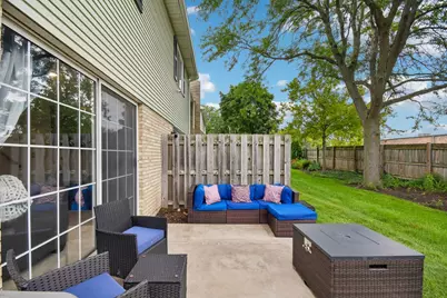 418 Lakeview Circle, Bolingbrook, IL 60440 - Photo 25