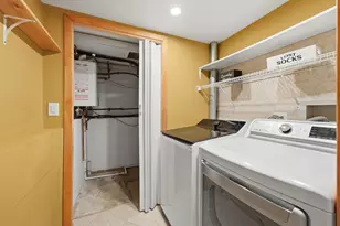 165 Abbeywood Cir, Streamwood, IL 60107 - Photo 23