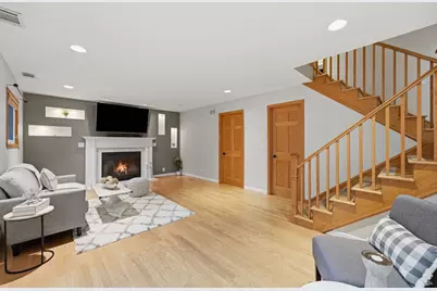 165 Abbeywood Circle, Streamwood, IL 60107 - Photo 11