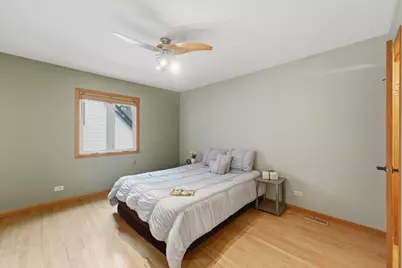 165 Abbeywood Circle, Streamwood, IL 60107 - Photo 15