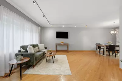 165 Abbeywood Circle, Streamwood, IL 60107 - Photo 3
