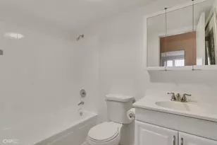 1 Renaissance Pl, Palatine, IL 60067 - Photo 7