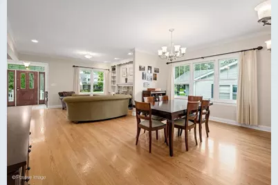 217 S Summit Street, Wheaton, IL 60187 - Photo 9
