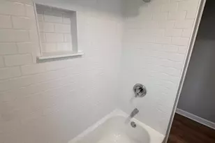 10730 S Ave G, Chicago, IL 60617 - Photo 7