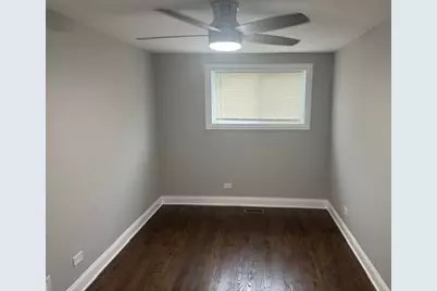 10042 S Princeton Avenue, Chicago, IL 60628 - Photo 37