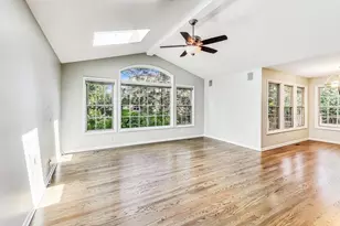 125 N Prospect Ave, Clarendon Hills, IL 60514 - Photo 27