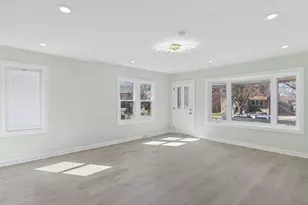 6347 S Kenneth Ave, Chicago, IL 60629 - Photo 9