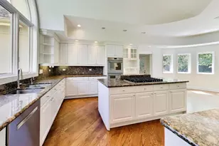 148 N Ahwahnee Rd, Lake Forest, IL 60045 - Photo 11