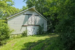 26825 N Fairfield Rd, Wauconda, IL 60084 - Photo 9