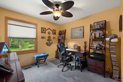 [Address not provided], Fox River Grove, IL 60021 - Photo 19