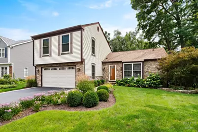 400 Old Hunt Road, Fox River Grove, IL 60021 - Photo 1