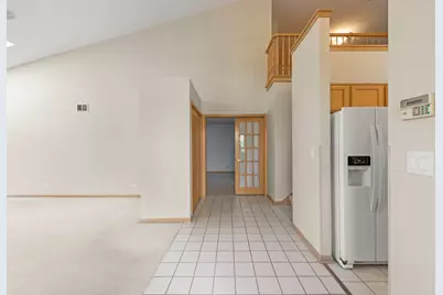 207 Ashley Way, Bloomingdale, IL 60108 - Photo 3