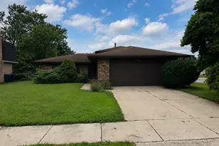 15048 Naughton Dr, South Holland, IL 60473 - Photo 1