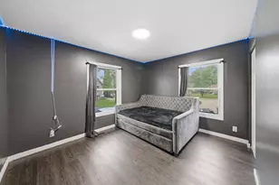 1204 Lincoln Ct, Streamwood, IL 60107 - Photo 23