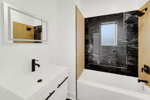 5742 S Morgan St, Chicago, IL 60621 - Photo 19