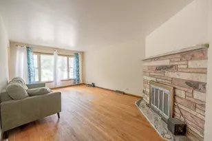 14446 Minerva Ave, Dolton, IL 60419 - Photo 3