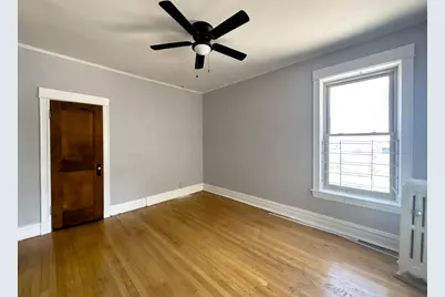 1222 W Rosemont Avenue #1, Chicago, IL 60660 - Photo 13