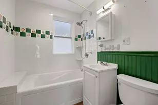 2419 W Berenice Ave, Chicago, IL 60618 - Photo 19