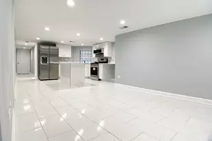 2327 N Harding Ave, Chicago, IL 60647 - Photo 3