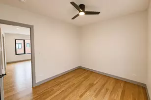 1333 W Estes Ave, Chicago, IL 60626 - Photo 13
