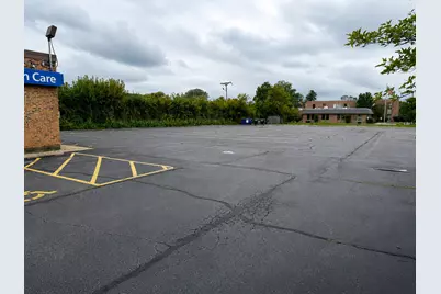 350 S Schmale Road #100, Carol Stream, IL 60188 - Photo 9