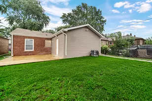 13706 S Atlantic Ave, Riverdale, IL 60827 - Photo 21