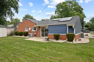 1406 Glen Hill Dr, Glendale Heights, IL 60139 - Photo 17