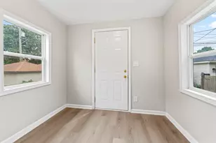 1653 W 92nd St, Chicago, IL 60620 - Photo 11