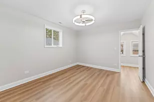 1653 W 92nd St, Chicago, IL 60620 - Photo 13