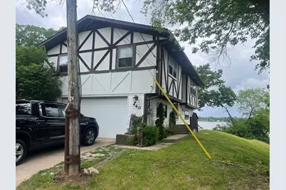 440 E Lakeshore Drive, Round Lake Park, IL 60073 - Photo 1