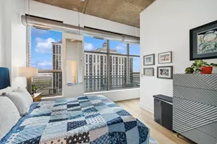 125 E 13th St, Chicago, IL 60605 - Photo 11