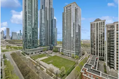 125 E 13th Street #1307, Chicago, IL 60605 - Photo 15