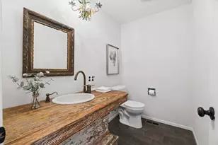 11515 Burr Oak Ln, Burr Ridge, IL 60527 - Photo 19