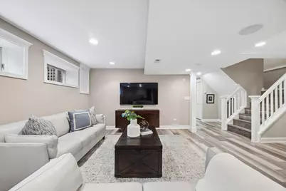 11515 Burr Oak Lane, Burr Ridge, IL 60527 - Photo 29