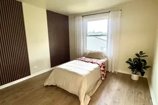 328 Ottawa Dr, Bolingbrook, IL 60440 - Photo 9
