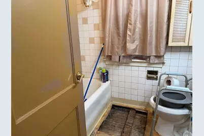 8753 S Laflin Street, Chicago, IL 60620 - Photo 9
