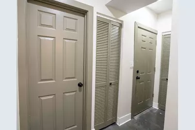 7948 S Evans Avenue #2M, Chicago, IL 60619 - Photo 11