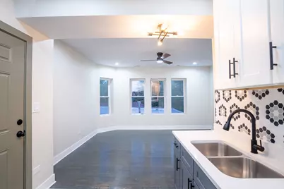 7948 S Evans Avenue #2M, Chicago, IL 60619 - Photo 3