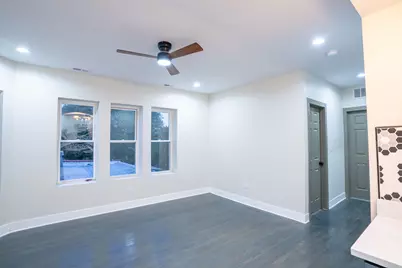 7948 S Evans Avenue #2M, Chicago, IL 60619 - Photo 7