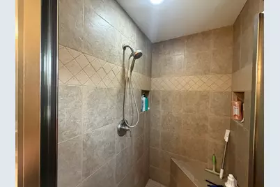 285 E Montrose Avenue, Wood Dale, IL 60191 - Photo 7