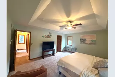 285 E Montrose Avenue, Wood Dale, IL 60191 - Photo 5
