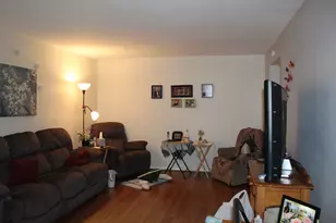 2929 Sunnyside Dr, Rockford, IL 61114 - Photo 5