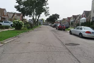 6957 W Fletcher St, Chicago, IL 60634 - Photo 51