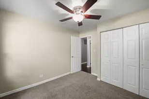 17550 Winston Ct, Country Club Hills, IL 60478 - Photo 15