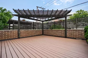 3713 N Ashland Ave, Chicago, IL 60613 - Photo 19