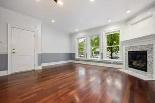 3713 N Ashland Ave, Chicago, IL 60613 - Photo 3