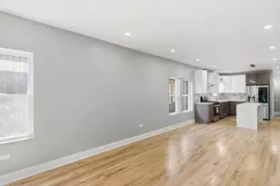 2516 Kenilworth Ave, Berwyn, IL 60402 - Photo 3